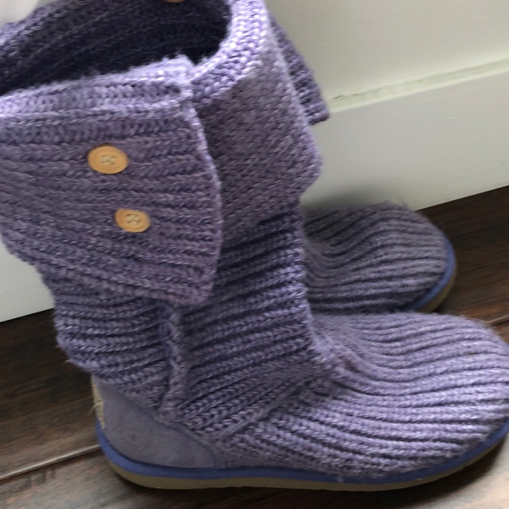 Uggs Button Sweater boots
